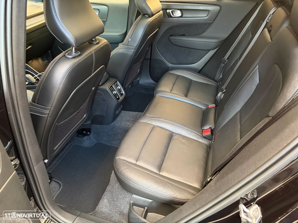 Volvo XC 40 P8 AWD Recharge RDesign - 17