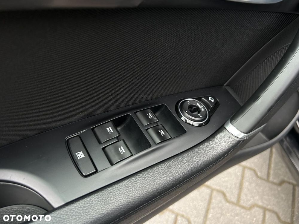 Hyundai i40 - 11