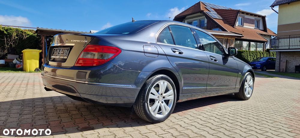 Mercedes-Benz Klasa C 180 Kompressor Automatik Avantgarde - 18