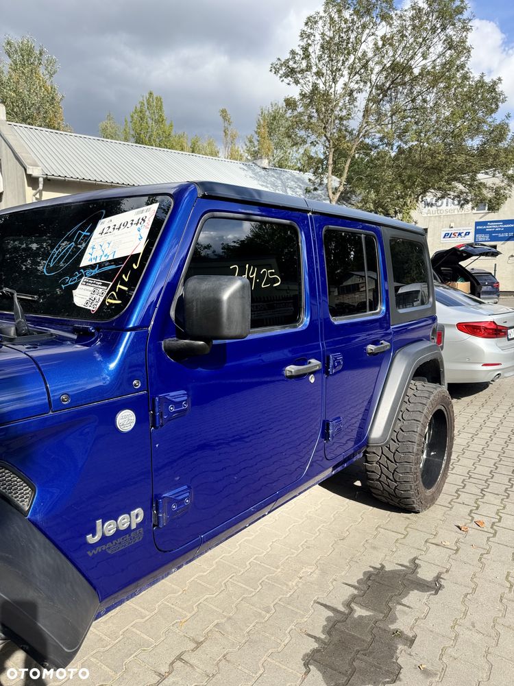 Jeep Wrangler Unlimited GME 2.0 Turbo Sport - 3