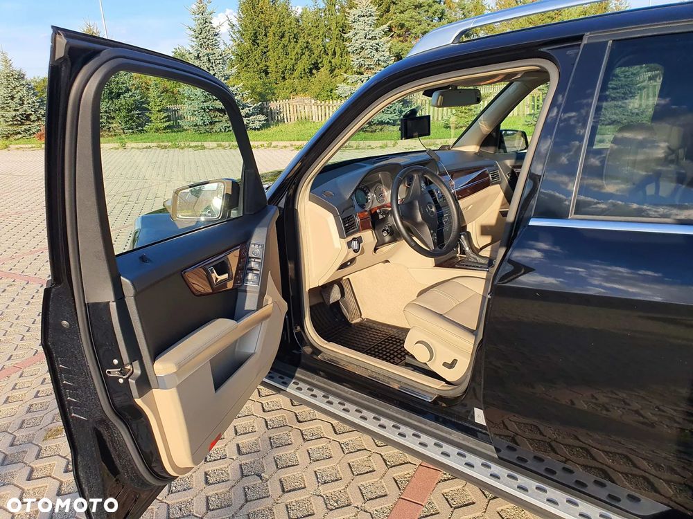 Mercedes-Benz GLK - 29