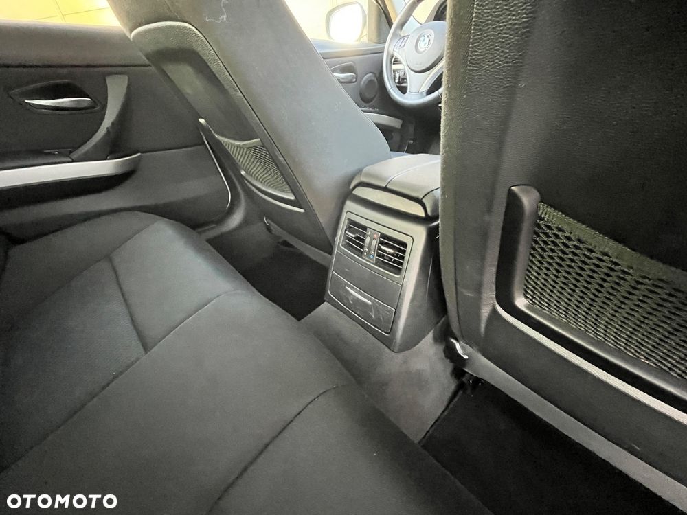 BMW Seria 3 320i Edition Lifestyle - 15