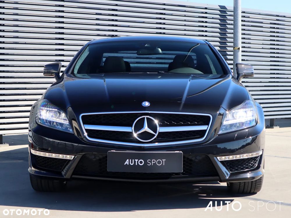 Mercedes-Benz CLS 63 AMG - 13