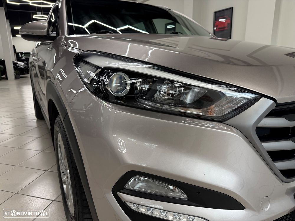 Hyundai Tucson 1.7 CRDi Executive - 3