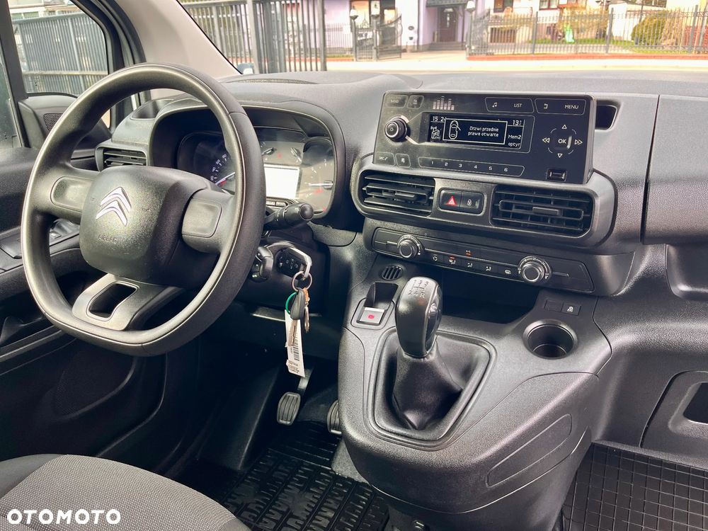 Citroën BERLINGO LONG / 3 OSOBY / SALON POLSKA / BEZWYPADKOWY / DOSTĘPNE 15 SZTUK - 15