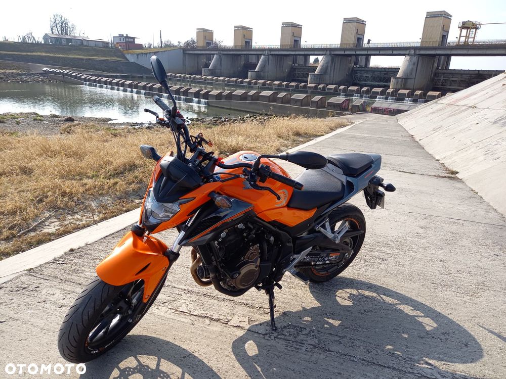 Honda CB - 17