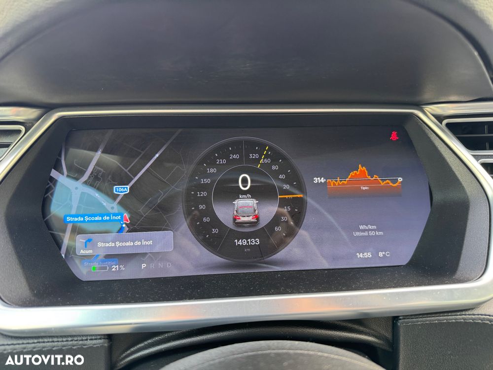 Tesla Model S Long Range - 9