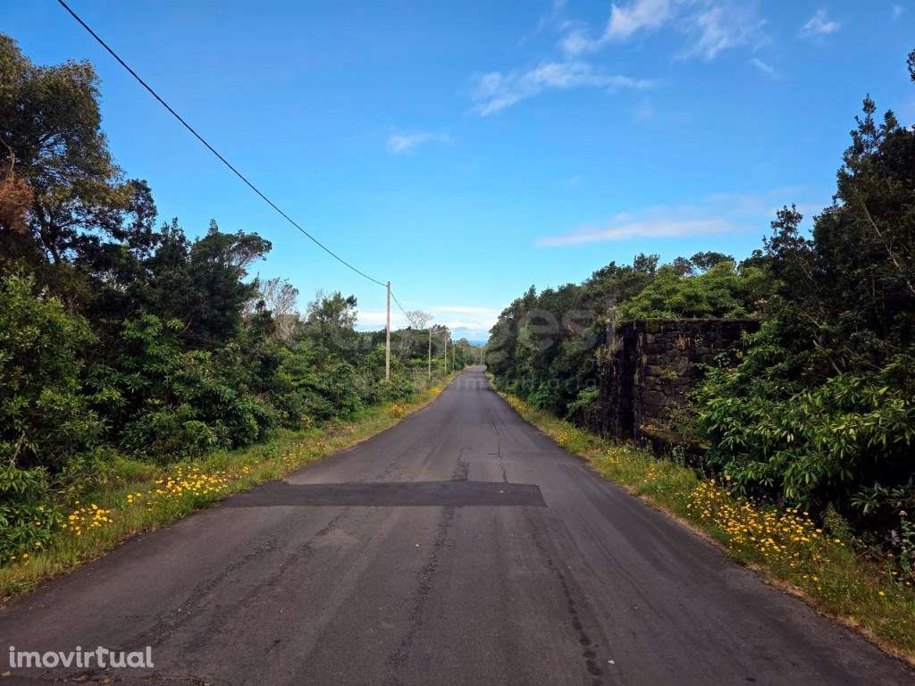 Terreno para construção Bandeiras, Cais do Mourato - Ilha do Pico - Grande imagem: 3/10