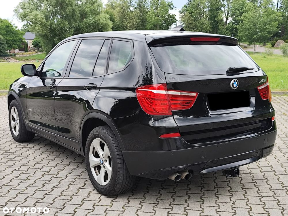 BMW X3 28i xDrive - 3