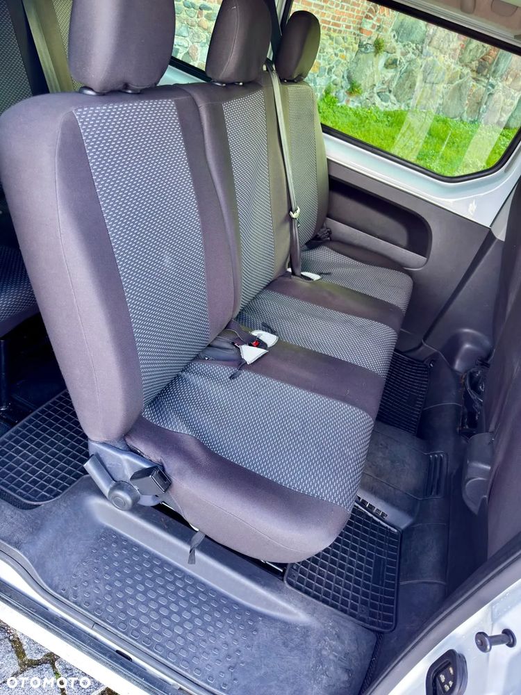 Renault Trafic - 9