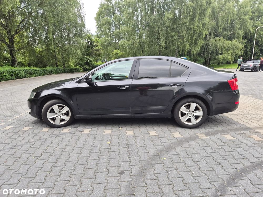 Skoda Octavia 1.6 TDI Ambition - 2