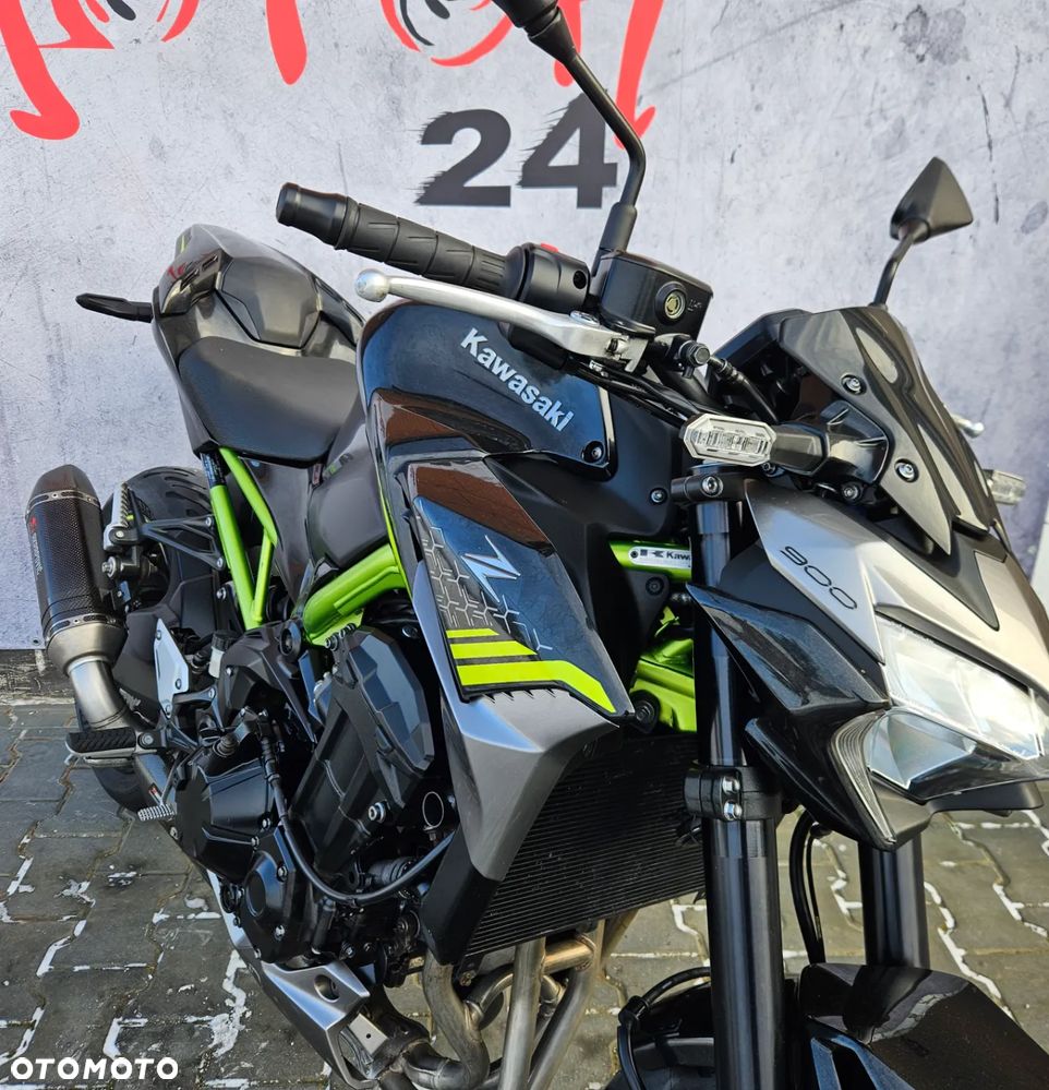 Kawasaki Z 900 - 8