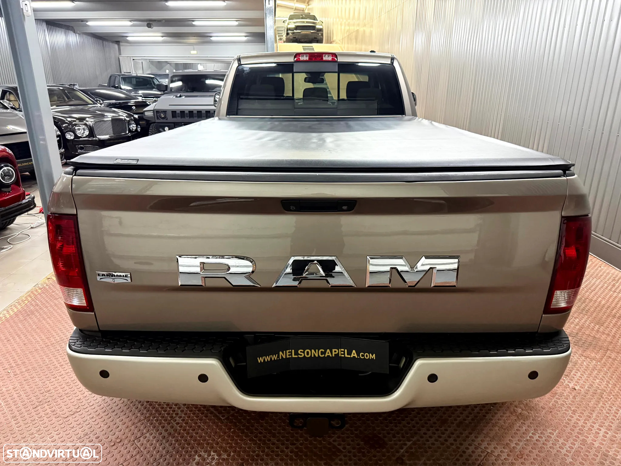 Dodge RAM 3500 Dually 6.7 Cummins Laramie - 7