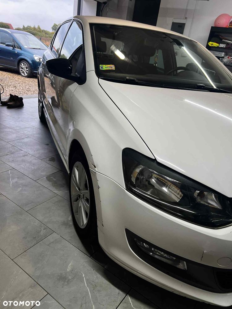Volkswagen Polo 1.6 TDI DPF BlueMot Comfortline - 9
