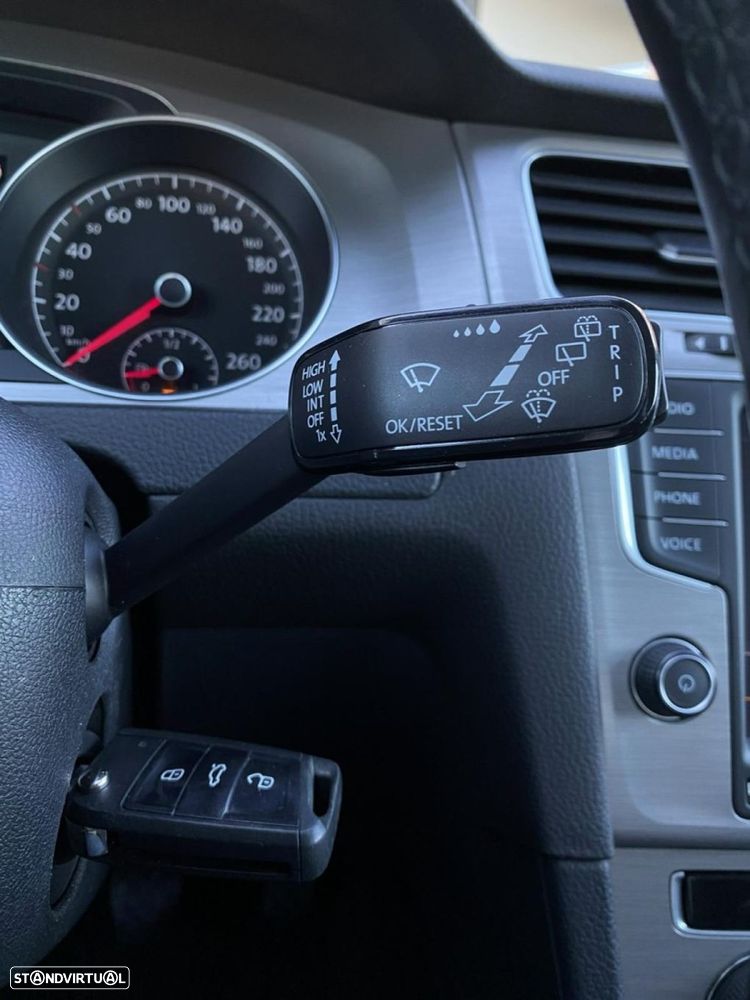 VW Golf Variant 1.6 TDi GPS Edition - 23