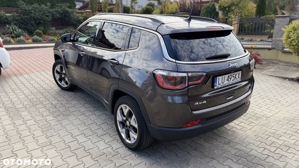 Jeep Compass - 4