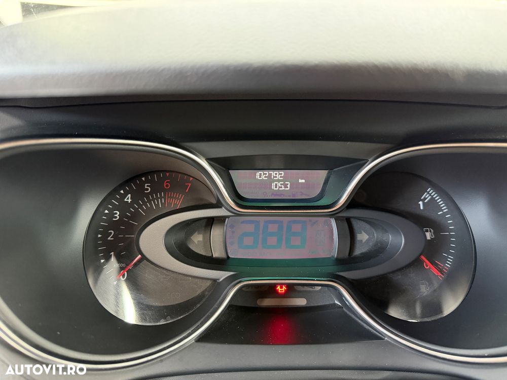 Renault Captur TCe 150 GPF VERSION S - 12