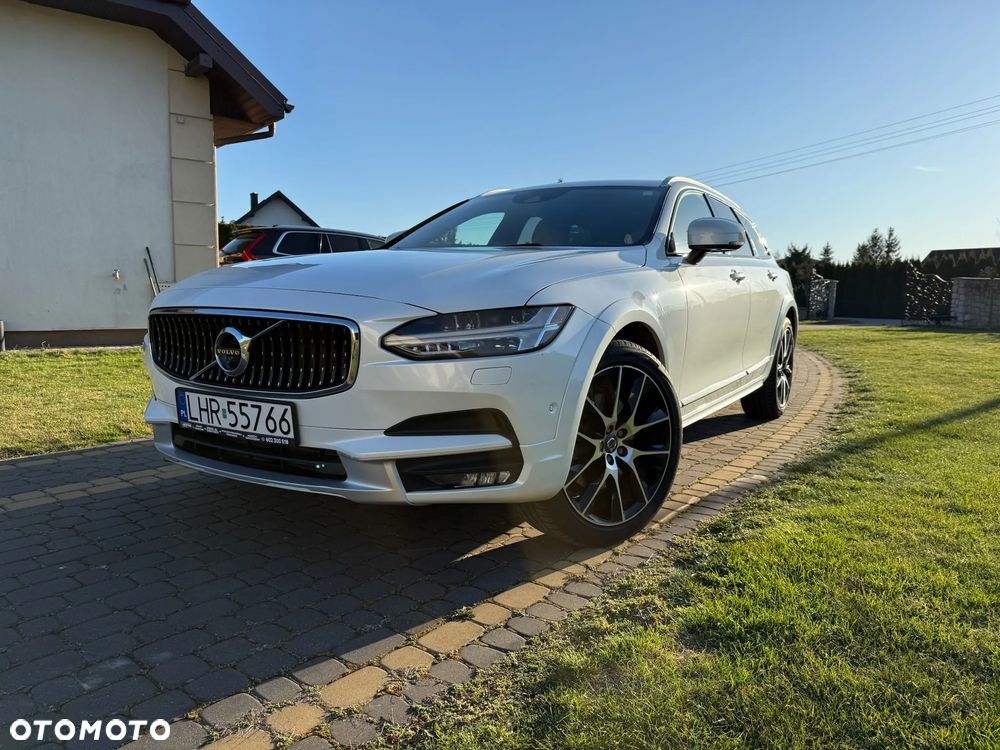 Volvo V90 Cross Country T6 AWD Geartronic - 1