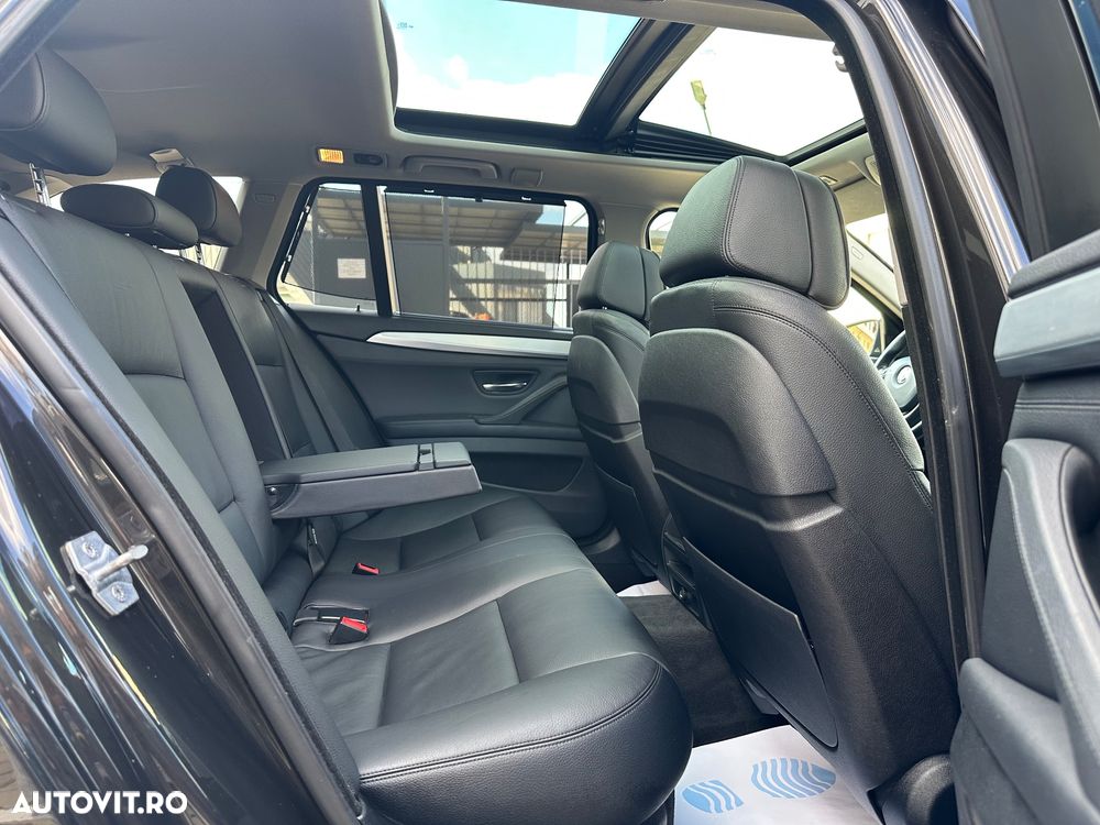 BMW Seria 5 525d Touring Aut. - 24