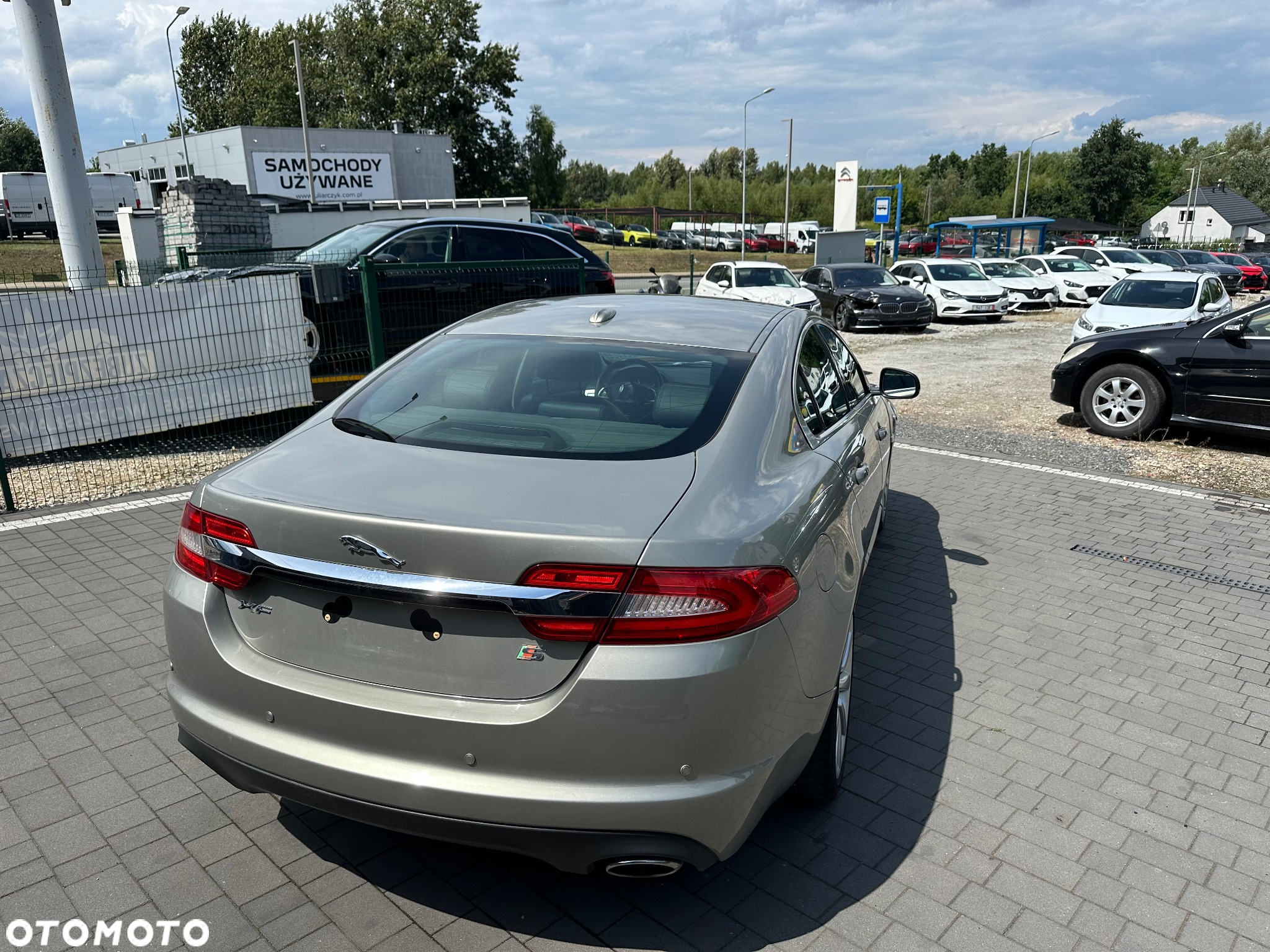 Jaguar XF 3.0 V6 D S Portfolio - 11