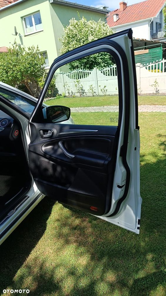Ford S-Max 2.0 TDCi DPF Titanium X - 14
