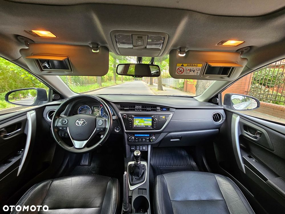 Toyota Auris 1.6 Prestige - 7