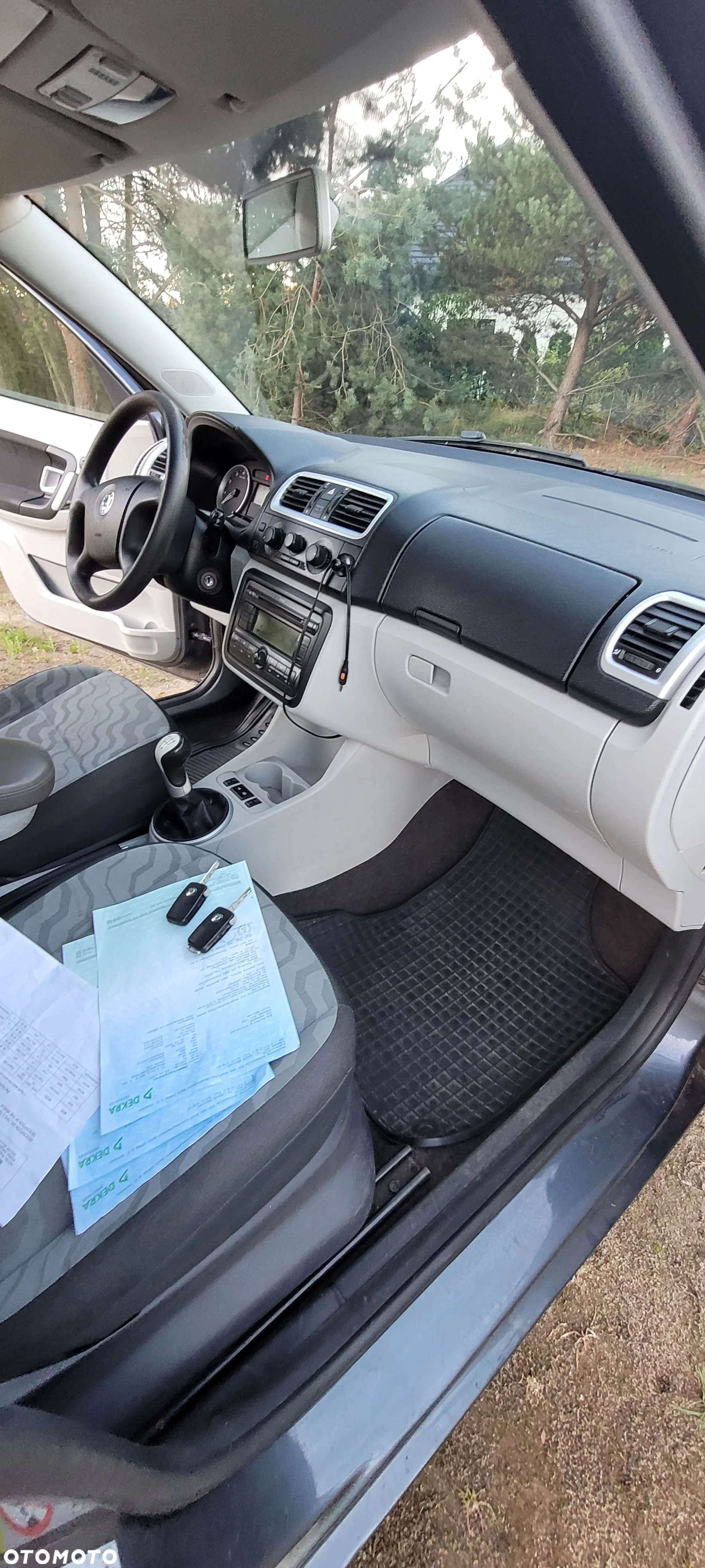 Skoda Roomster 1.6 16V Comfort - 21