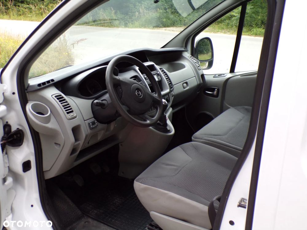 Opel VIVARO - 18