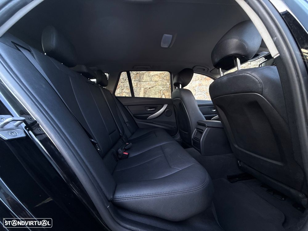 BMW 318 d Touring Advantage Auto - 8