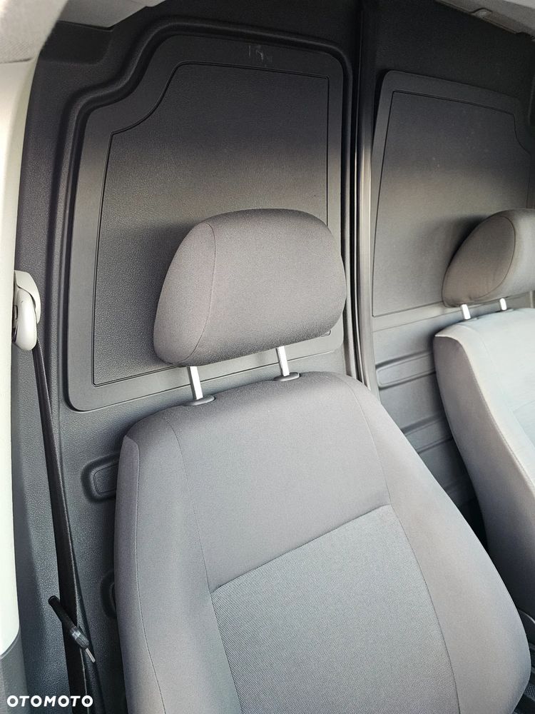 Volkswagen Caddy - 13