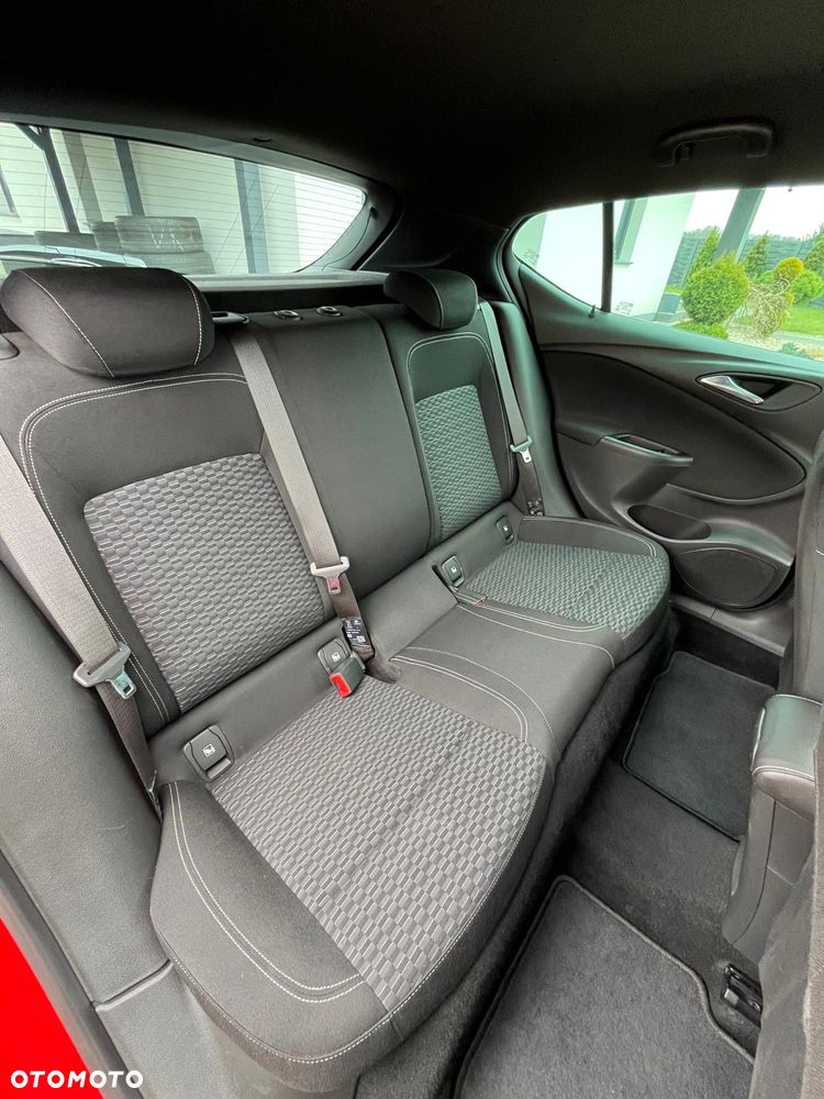 Opel Astra 1.4 Turbo Dynamic - 33