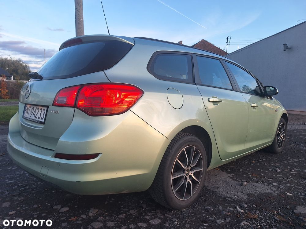 Opel Astra 1.7 CDTI DPF Sports Tourer - 3