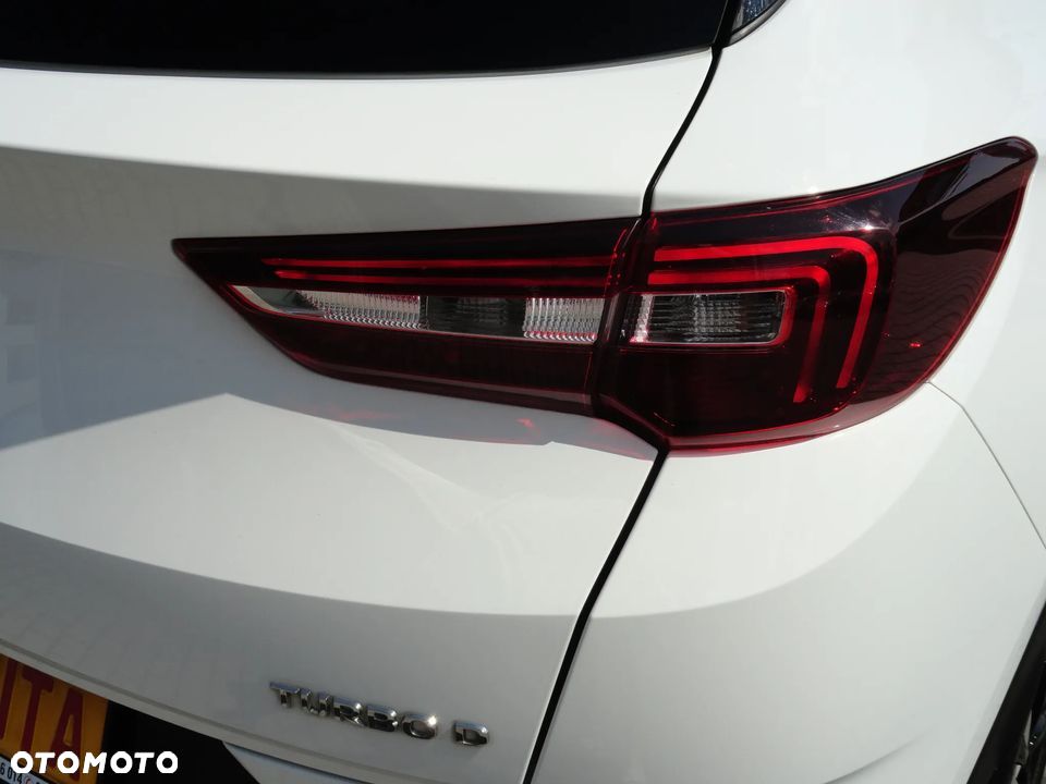 Opel Grandland X 1.6 CDTI Elite S&S - 26