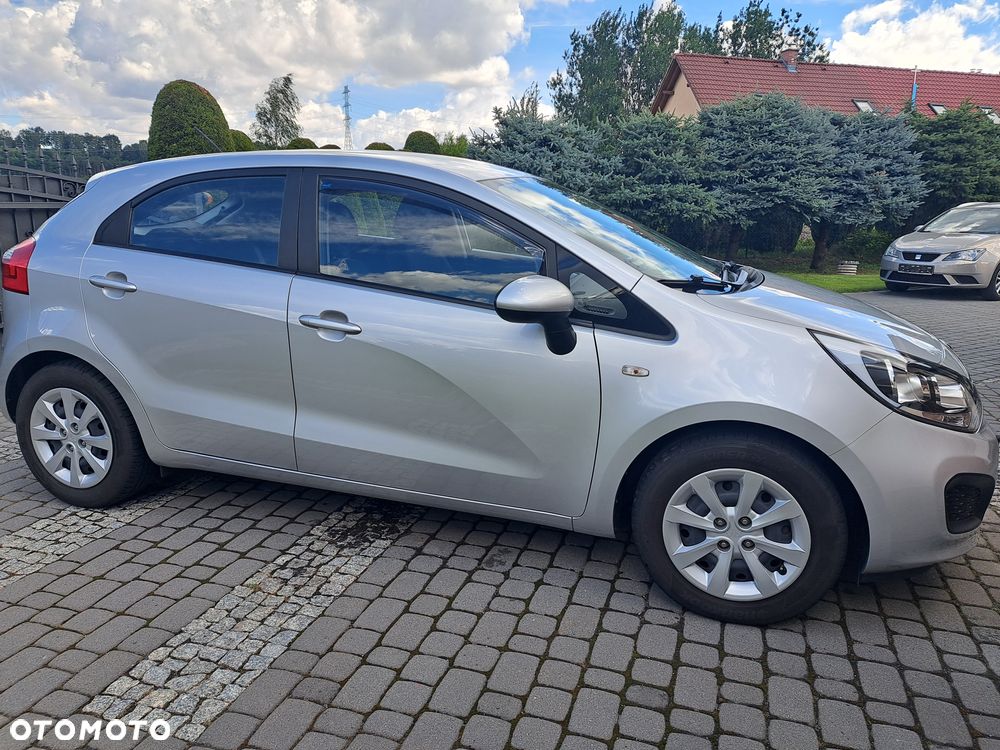 Kia Rio 1.4 Platinum Edition - 3