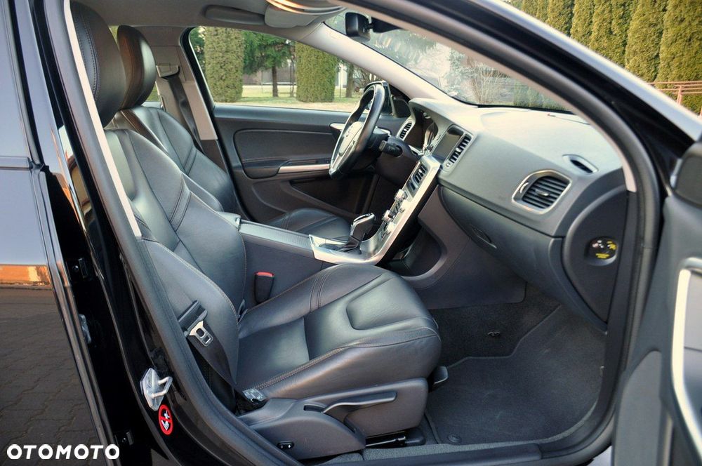 Volvo S60 - 17