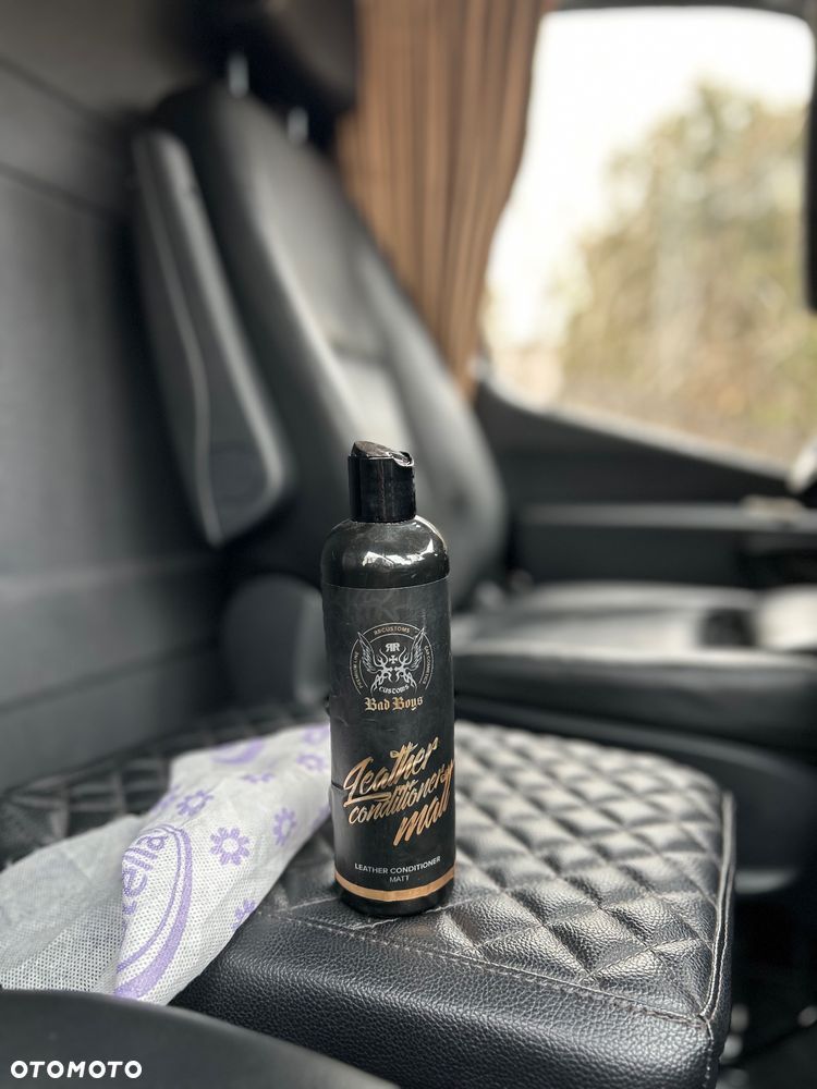 Mercedes-Benz Sprinter 319 - 10