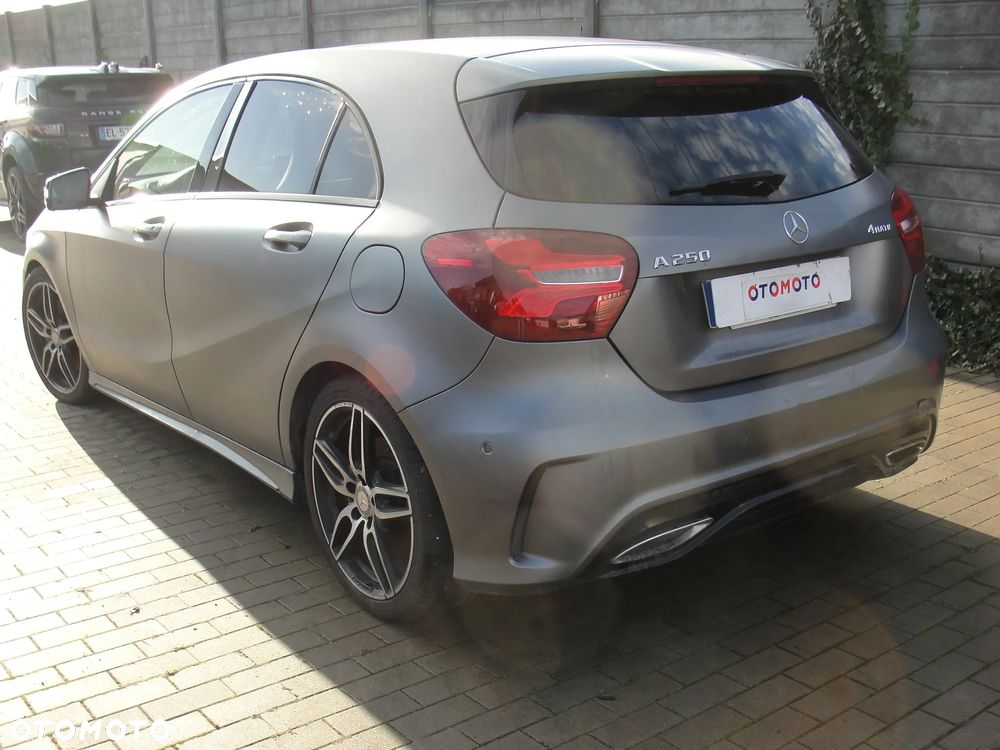 Mercedes-Benz Klasa A 250 4Matic 7G-DCT Peak Edition - 2