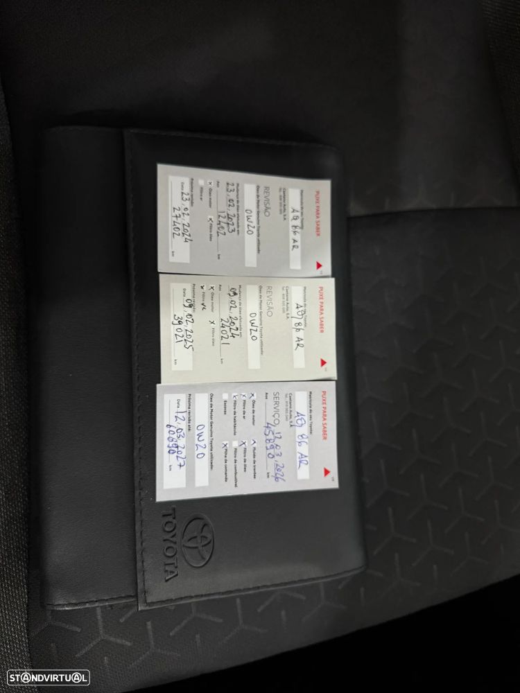 Toyota Yaris Cross 1.5 HDF Comfort Plus - 29