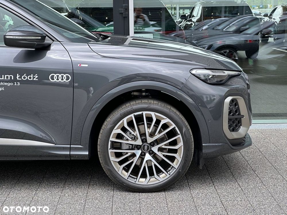 Audi Q5 Sportback - 5