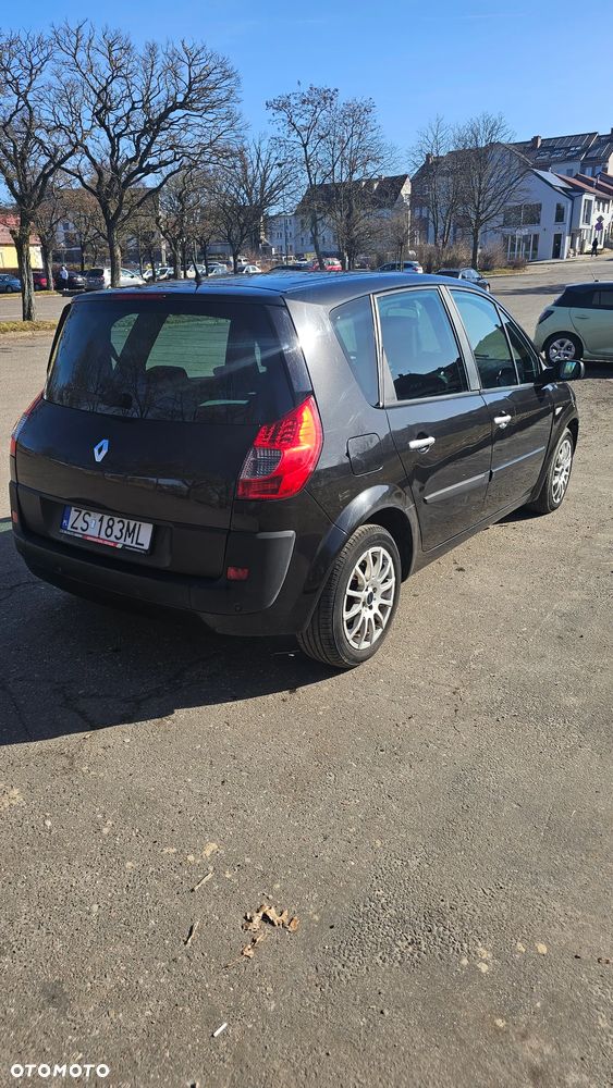 Renault Scenic - 3