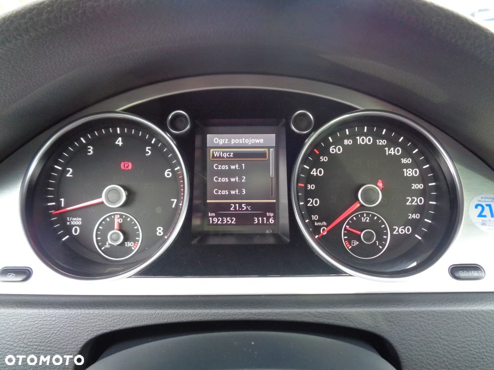 Volkswagen Passat 1.8 TSI Highline - 39