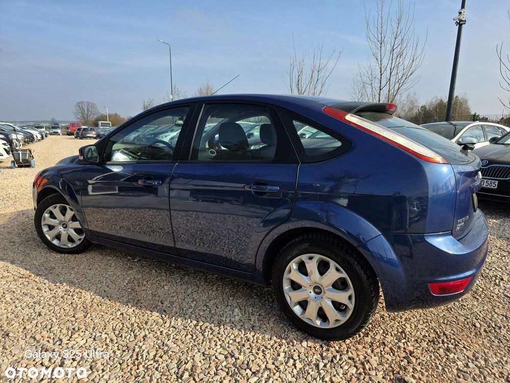 Ford Focus - 11