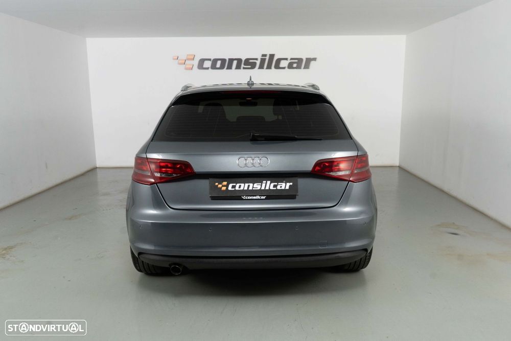 Audi A3 Sportback 1.6 TDI Sport - 6