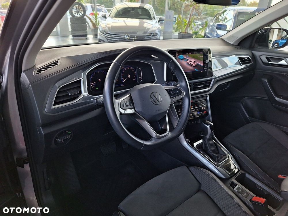 Volkswagen T-Roc 1.5 TSI Style DSG - 24