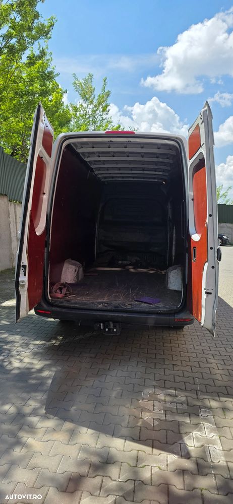 Mercedes-Benz Sprinter - 12