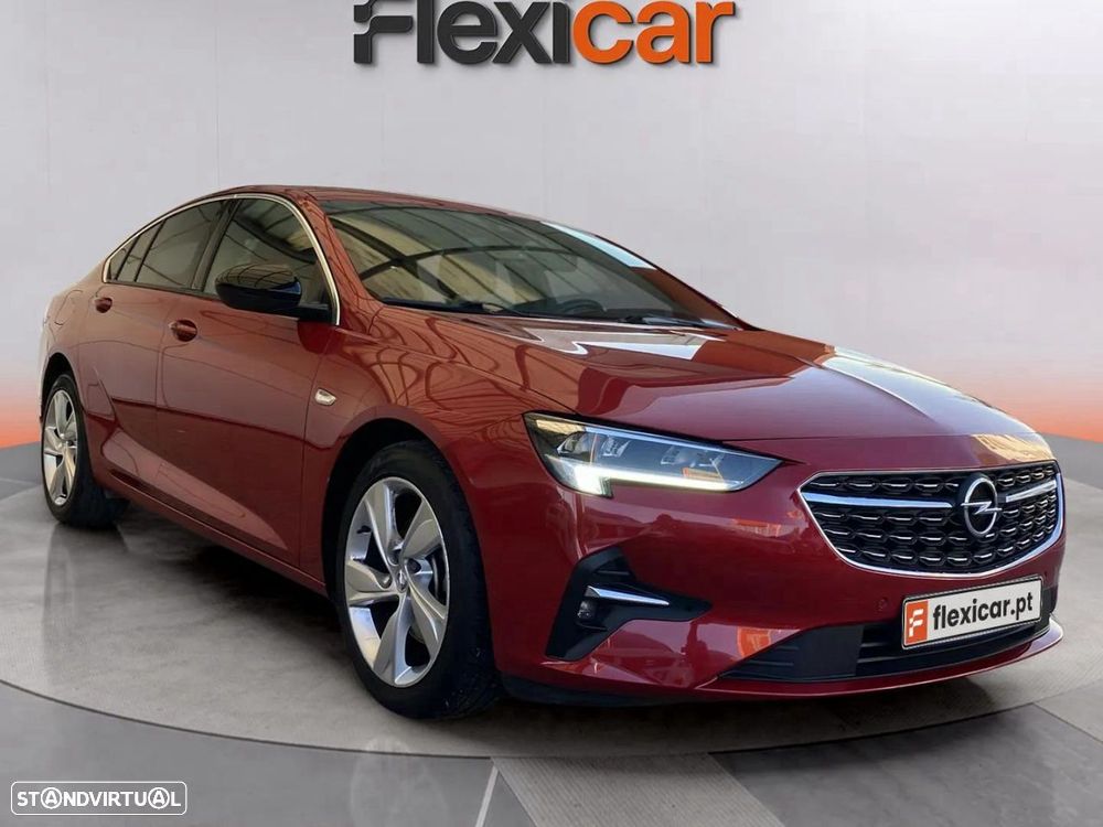 Opel Insignia - 1