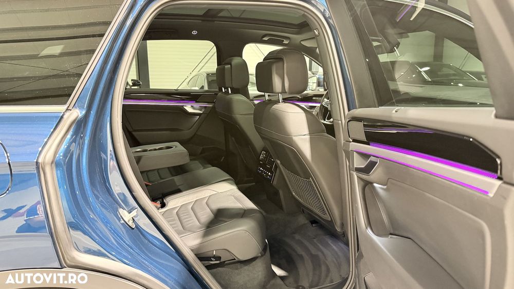 Volkswagen Touareg 3.0 V6 e-Hybrid 4Motion Aut. Elegance - 26