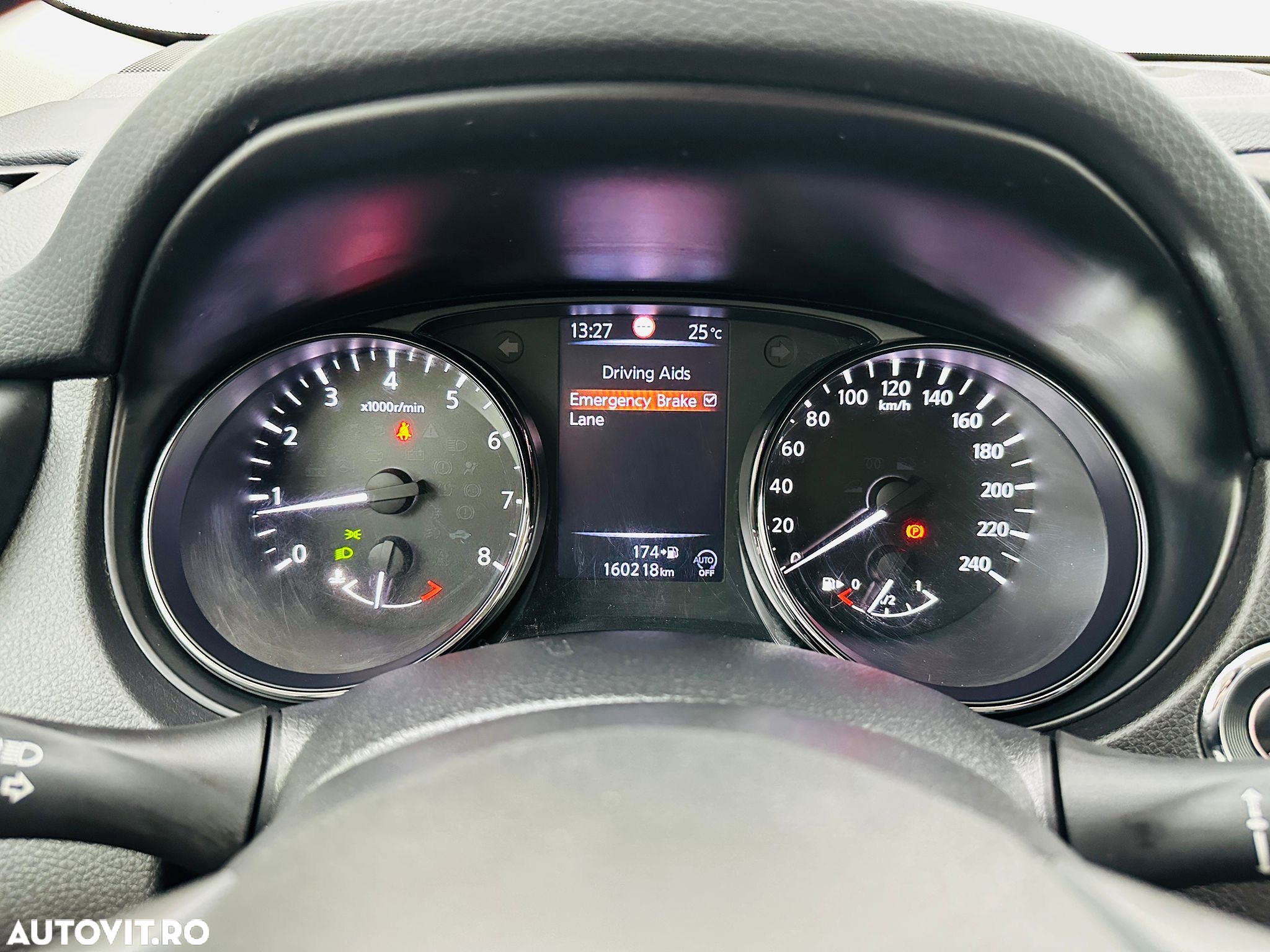 Nissan X-Trail - 34