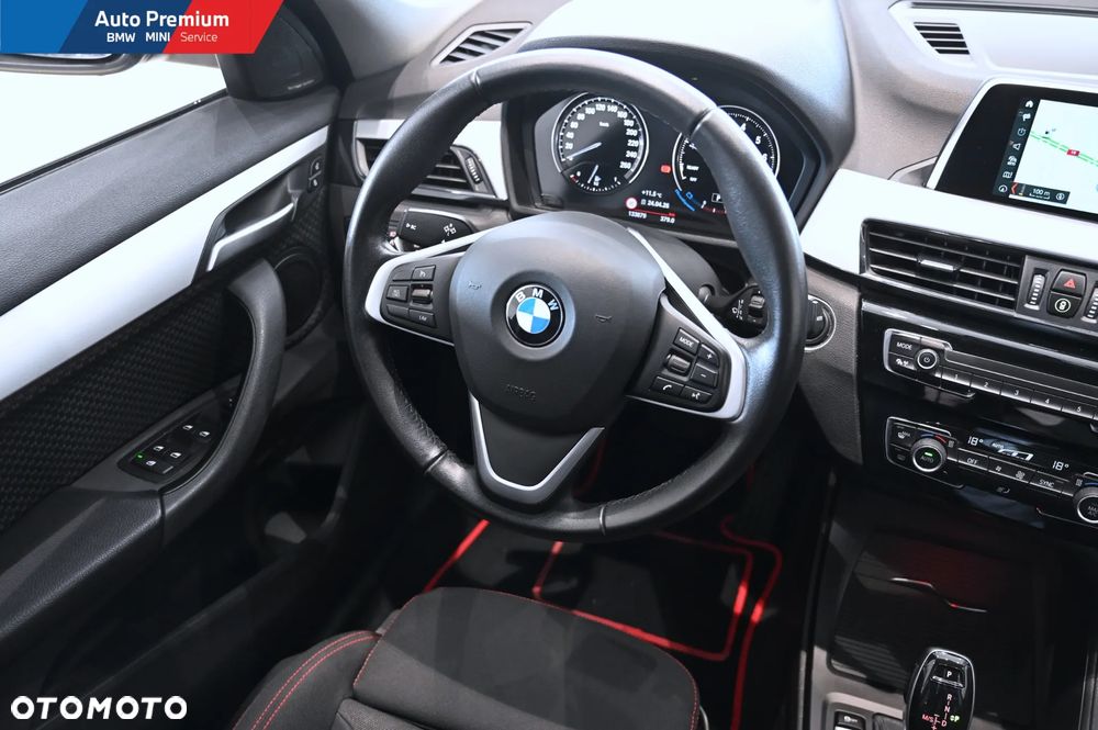 BMW X1 sDrive18i - 16
