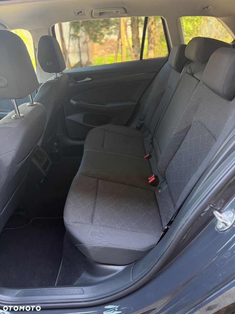 Volkswagen Golf Variant 2.0 TDI SCR DSG Life - 15